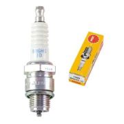 Свеча на «Тохатсу 3,5» BR6 HS-10 SP-178